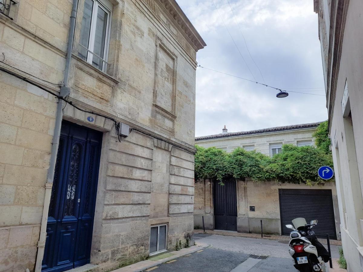 Appartement Duplex Lumineux Avec Bureau Separe Dans Le Centre à Bordeaux Extérieur photo